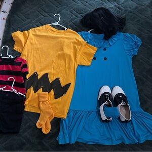 Peanuts Charlie Brown Family Costumes
